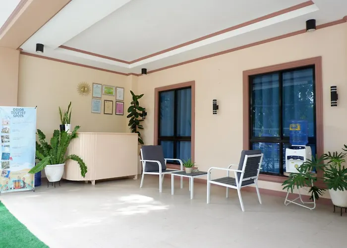 Jun's Kwatera prywatna Oslob